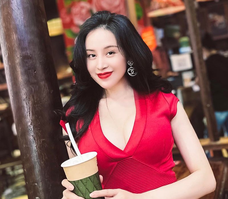 Bà Tưng, 'hot girl ngủ gật', 'hot girl bánh tráng' ra sao sau bao năm nổi tiếng - 4