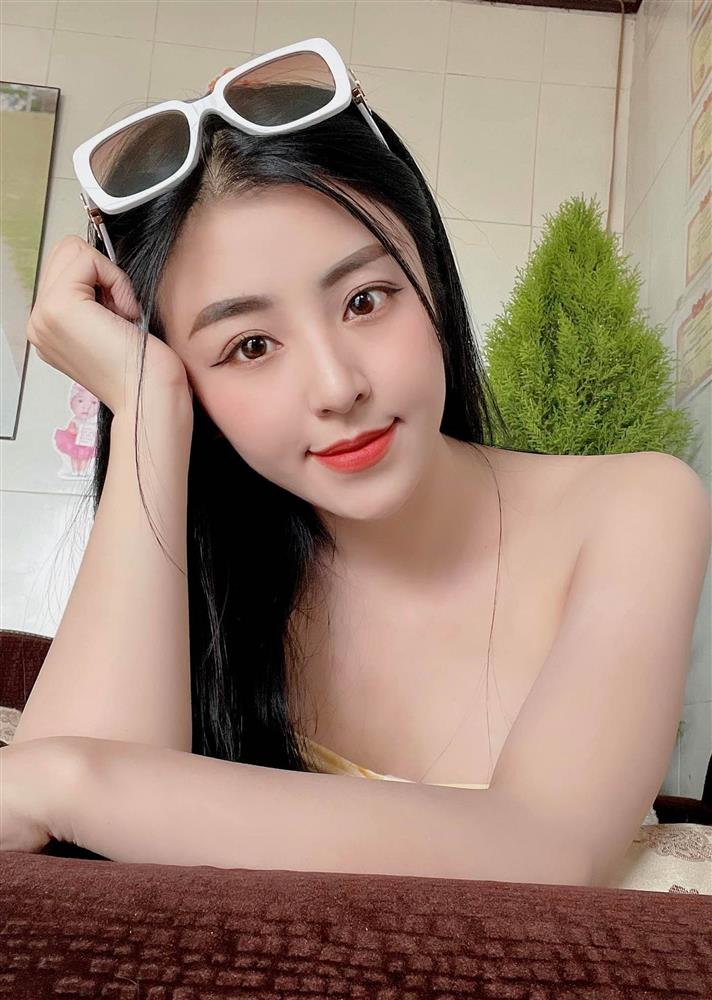 Bà Tưng, 'hot girl ngủ gật', 'hot girl bánh tráng' ra sao sau bao năm nổi tiếng - 11