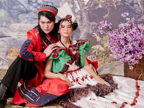 Nói về vai trò tại fashion show năm nay, siêu mẫu Nguyễn Đình Quyền tiết lộ: “Khác với 8 lần trước, sứ mệnh của tôi ở mùa thứ 9 này ngoài việc sẽ tạo một sân chơi cho các con giao lưu, kết nối và thể hiện tài năng thì tôi và các chuyên gia sẽ tôn vinh các tài năng nhí đã cống hiến và hoạt động nghệ thuật trong nước và chọn ra các bé ưu tú nhất đại diện Việt Nam biểu diễn ở các nước Châu Á. Nước đầu tiên sẽ đến Hàn Quốc cuối tháng 11 năm nay”.