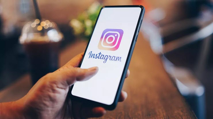 Instagram gặp sự cố khiến nhiều người dùng bị khóa tài khoản.