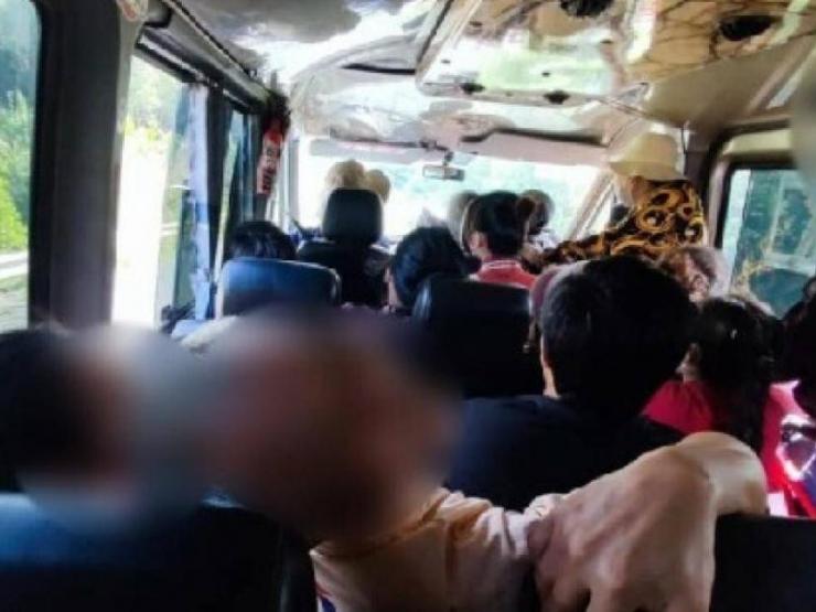 Tin tức trong ngày - Vụ chuyến xe bị tố nhét khách như ‘xếp cá mòi’: Tài xế và chủ xe nói gì?