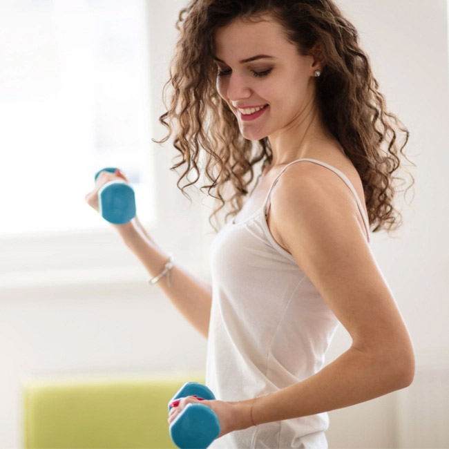 6 thói quen bác sĩ da liễu thường làm để có làn da trẻ đẹp không tuổi - 3