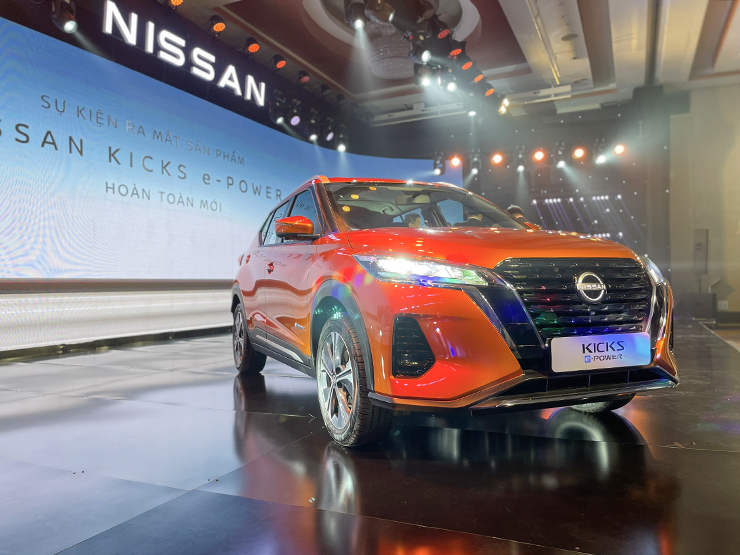 Nissan Kicks ra mắt khách hàng Việt, giá từ 789 triệu đồng - 3