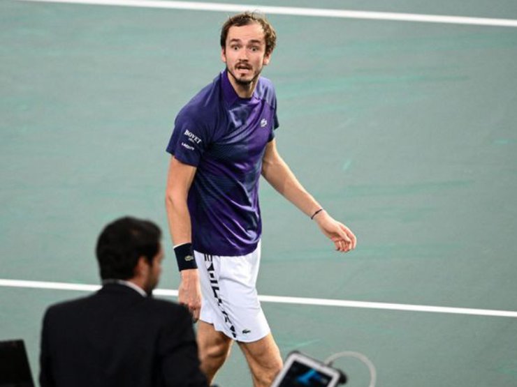 Thể thao - Kết quả Paris Masters ngày 3, WTA Finals: "Địa chấn" Medvedev sớm dừng bước
