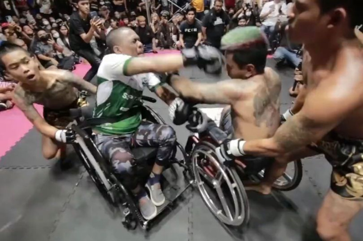 Trận Boxing xe lăn căng thẳng mới diễn ra ở Thái Lan