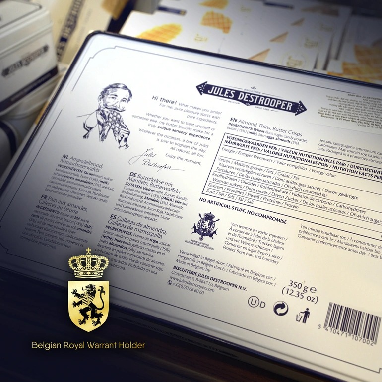 Chứng nhận Royal Warrant của Hoàng Gia Bỉ trên mỗi hộp bánh