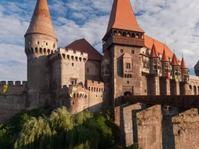 Du lịch - Những lâu đài “bị ám” nổi tiếng thế giới