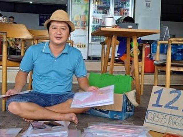 Kinh doanh - Lãnh đạo Bình Thuận lên tiếng vụ giám đốc bày bán hơn 100 sổ đỏ trên vỉa hè