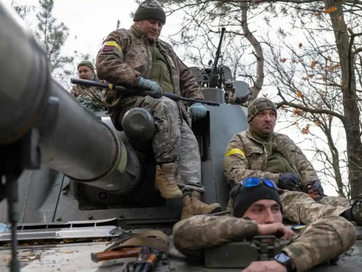 Quân đội Ukraine tuyên bố tiến vào Lugansk, Nga đáp trả dữ dội