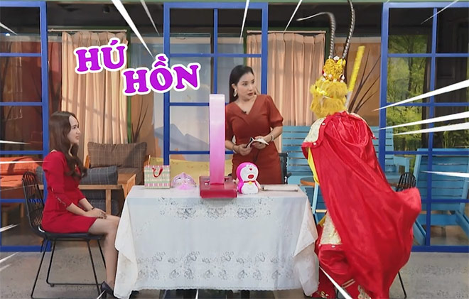 "Tề Thiên Đại Thánh" đi hẹn hò khiến mẹ đơn thân một phen hú vía - 1