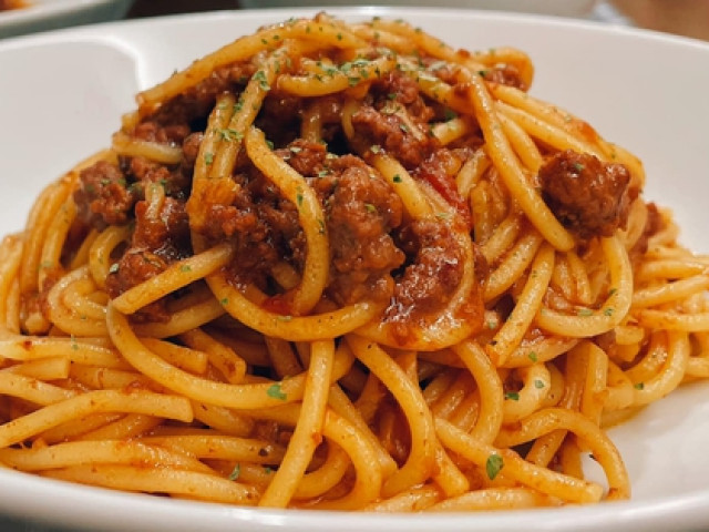 Ẩm thực - Cách làm mỳ Ý spagheti sốt bò bằm đúng điệu nhà hàng Âu chuẩn tại nhà cho gia đình thưởng thức