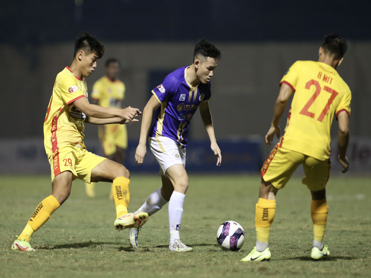 Video bóng đá Thanh Hóa - Hà Nội: Cú sảy chân bất ngờ, nghẹt thở cuộc đua vô địch (V-League)