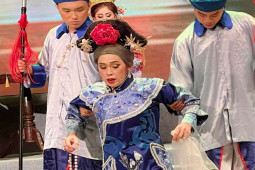 Nhạc - Hoài Linh làm điều đặc biệt tưởng nhớ 44 năm ngày mất của “nữ hoàng sân khấu” Thanh Nga