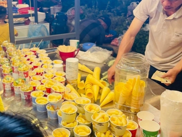 Ẩm thực - Những tuyến phố ẩm thực thổi "sinh khí" mới cho du lịch đêm Hà Nội