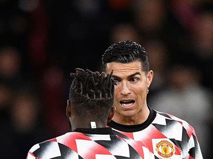 Bóng đá - Tin mới nhất bóng đá tối 6/11: Sao Tottenham đính hôn với bạn gái cũ của Alexis Sanchez