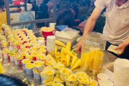 Những tuyến phổ ẩm thực thổi "sinh khí" mới cho du lịch đêm Hà Nội