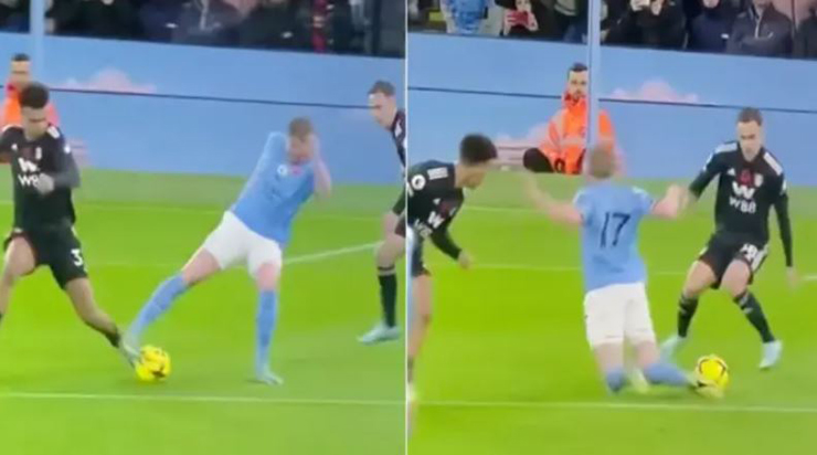 De Bruyne &#34;câu&#34; penalty cuối trận: Fan bức xúc kêu oan hộ Salah & Sancho - 1