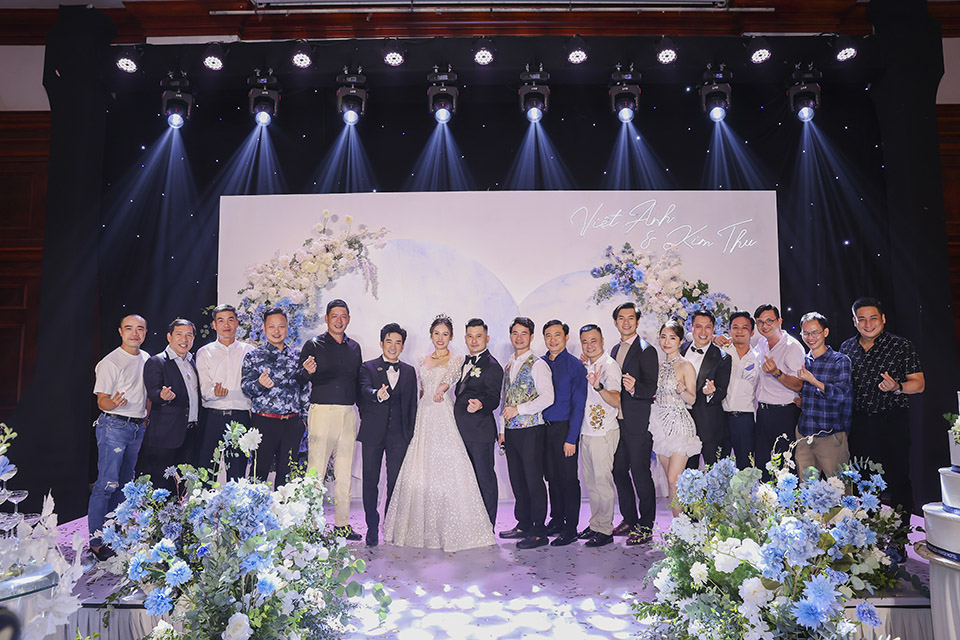 Dàn sao dự đám cưới của bạn thân Quang Hà