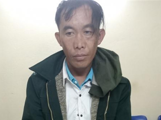 Pháp luật - Bắt giữ kẻ mua bán 4 bánh heroin