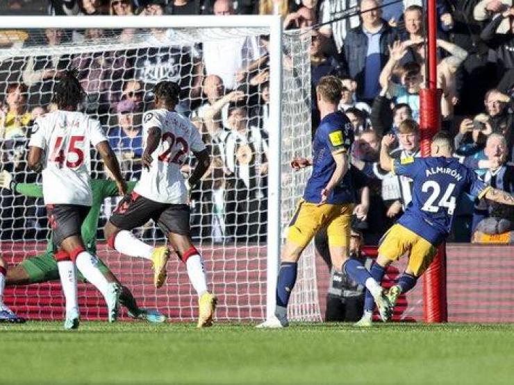 Bóng đá - Video bóng đá Southampton - Newcastle: Đại tiệc 5 bàn, bay vào top 3 (Ngoại hạng Anh)