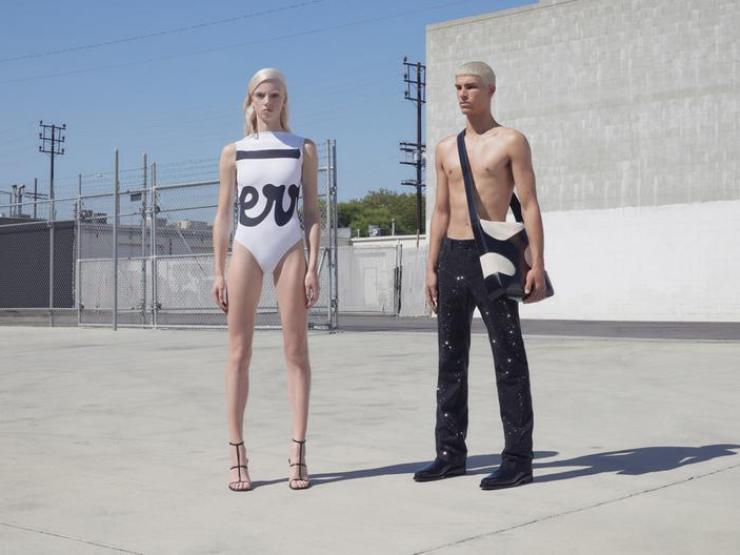 Thời trang - Hoàng hôn và bình minh Hollywood cá tính trong trang phục đầy ẩn ý