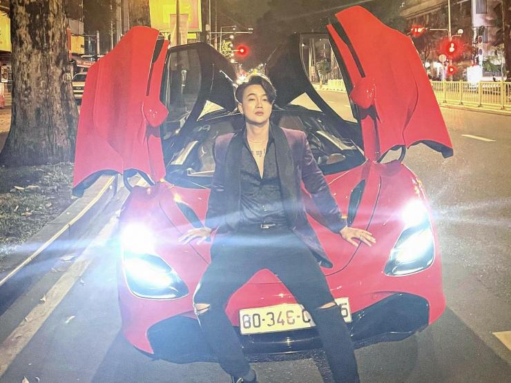 Ca nhạc - MTV - Độ giàu "khủng" của TiTi (HKT): Đi toàn siêu xe bạc tỷ, kiếm bộn tiền từ công việc này