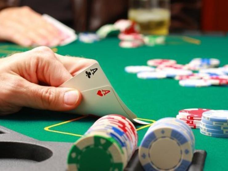 Pháp luật - Bí mật của “yêu râu xanh” muốn hẹn hò với nạn nhân: Tuổi thơ không êm đềm