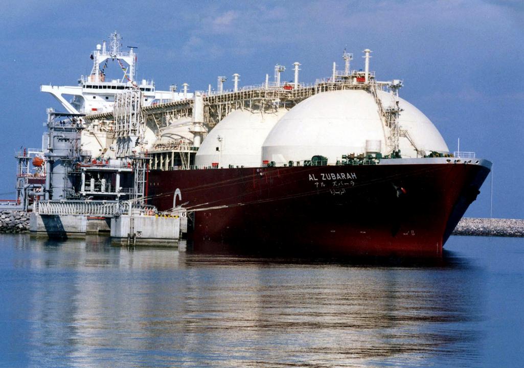 Nhiều chủ tàu không muốn bán LNG trong tháng 11, khi giá chưa tăng như họ mong muốn (ảnh: Aljazeera)