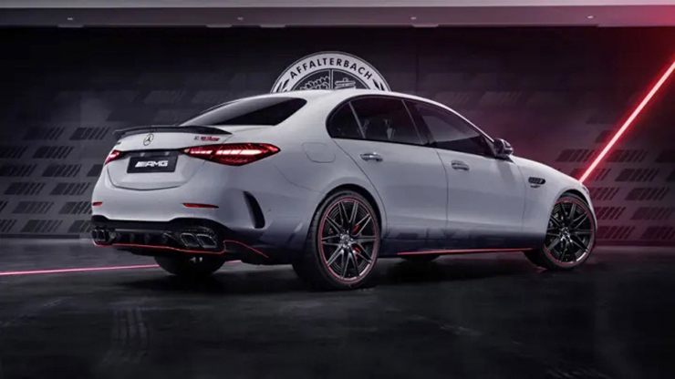 Mercedes-AMG giới thiệu C63 S E phiên bản F1 Edition - 3