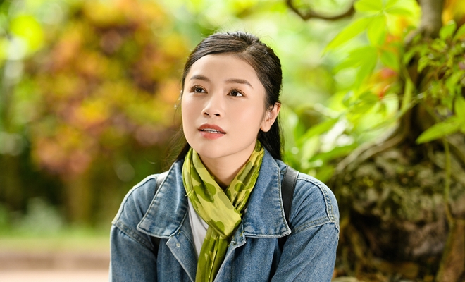 Nữ giảng viên Nguyễn Thu Hằng vào vai cô gái đi tìm cha liệt sĩ trong phim ca nhạc - 4