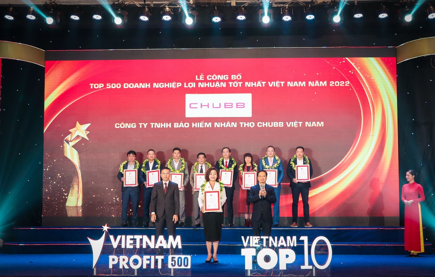 Chubb Life Việt Nam tiếp tục được vinh danh “Top 500 doanh nghiệp lợi nhuận tốt nhất Việt Nam” - 1