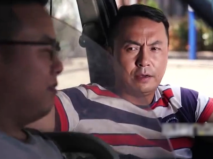 Clip hài hước - Dục tốc bất đạt, vội vàng quá dễ... mất tiền