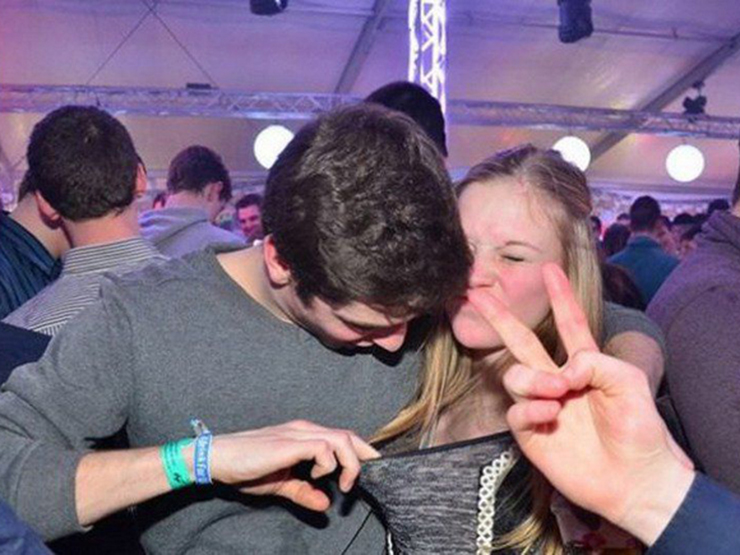 Tranh vui - Loạt khoảnh khắc khó đỡ khiến bao người cười muốn "khó thở"