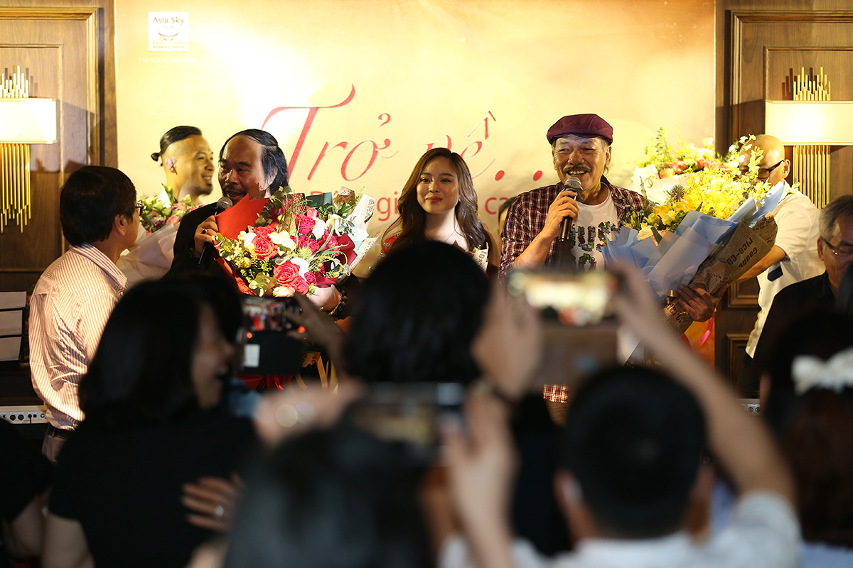 Đắm mình trong những bản nhạc Jazz bất hủ tại The Continental Lounge - 2