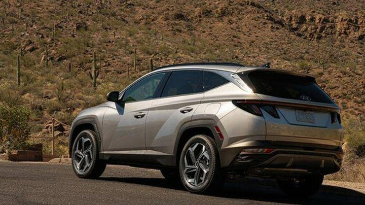 10. Hyundai Tucson Hybrid
