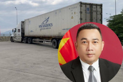 Tin tức trong ngày - Vụ lái xe container chắn ngang cao tốc: CSGT có quyền dừng xe như thế nào?