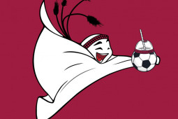 Bóng đá là gì mà khiến người ta ngứa con mắt bên phải, đỏ con mắt bên trái?