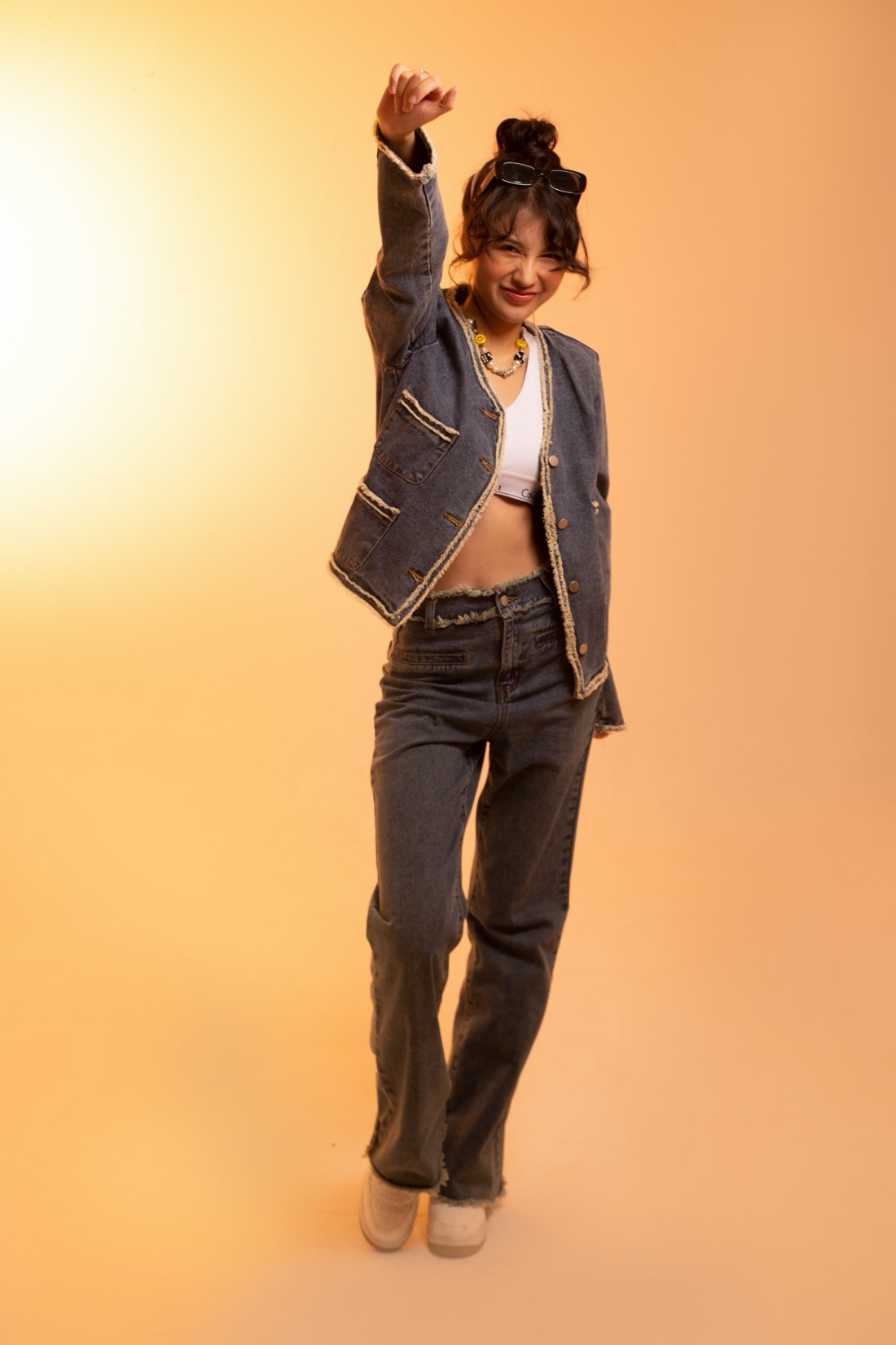 Nhan sắc xinh đẹp của nữ sinh 2K