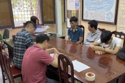 Pháp luật - Đường dây làm giả hơn 5.000 GPLX, văn bằng, chứng chỉ hoạt động ra sao?