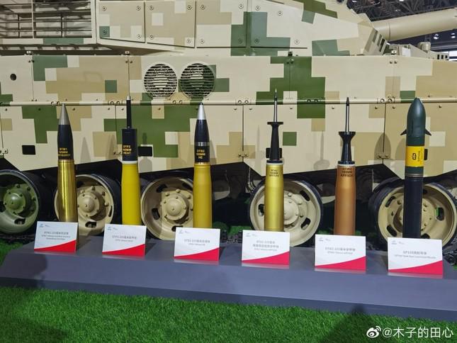 Một số loại đạn mà VT5 mang theo. Ảnh: Weibo