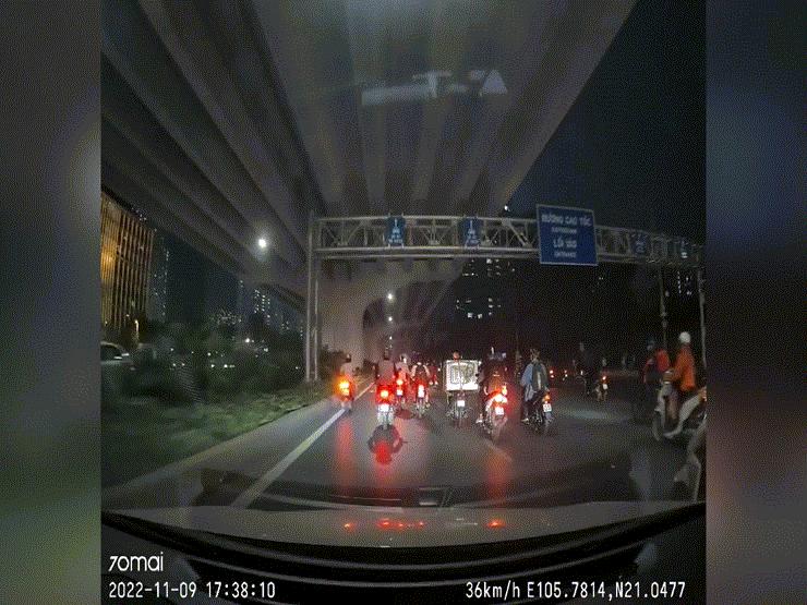 Xe máy - Xe đạp - Clip: "Quá nhanh quá nguy hiểm" phiên bản sang đường Việt Nam