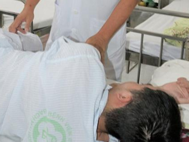 Tin tức trong ngày - Dùng khoan mở nắp thùng phuy dầu, giám đốc công ty cơ khí trọng thương