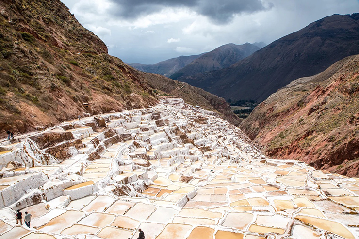 1. Các ao muối Maras không phải là địa điểm du lịch nổi tiếng nhất ở Peru nhưng cảnh vật ở nơi này khiến ai cũng phải trầm trồ.
