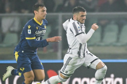Bóng đá - Kết quả bóng đá Verona - Juventus: Điên rồ trọng tài "bẻ còi", 2 quả penalty bị ngó lơ