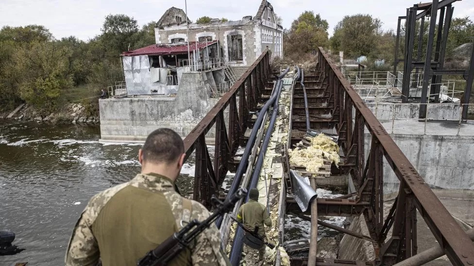 Dù Nga tuyên bố rút quân khỏi Kherson, Ukraine vẫn thận trọng trong việc đưa quân vào thành phố này. Ảnh minh họa: Getty