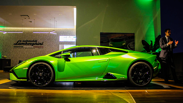 Siêu xe Lamborghini Huracan Tecnica đầu tiên có mặt tại Việt Nam - 6