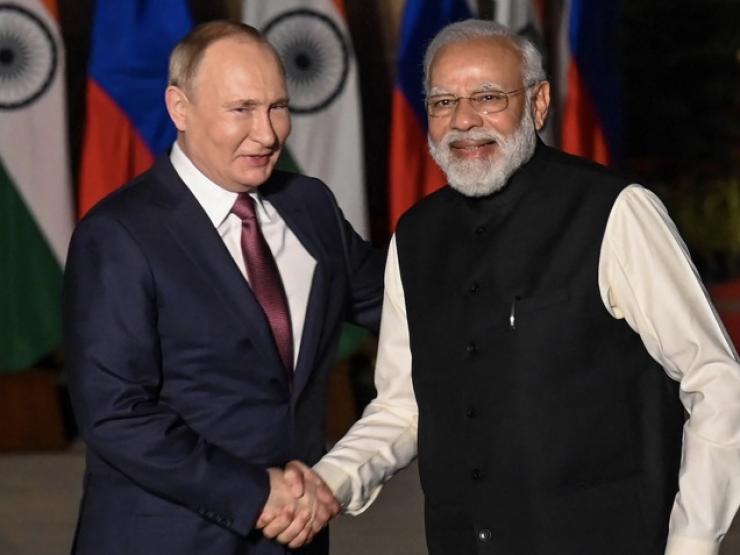 Nga trở thành nhà cung cấp dầu lớn nhất cho Ấn Độ
