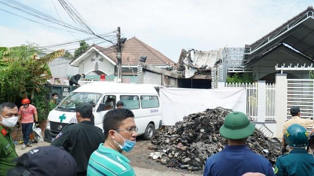Khởi tố vụ cháy làm chết mẹ và hai con nhỏ ở Ninh Thuận - 1