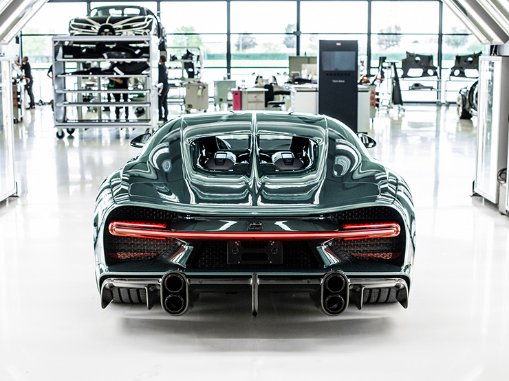 Cận cảnh siêu phẩm Bugatti Chiron thứ 400 sở hữu các chi tiết carbon cực độc - 6