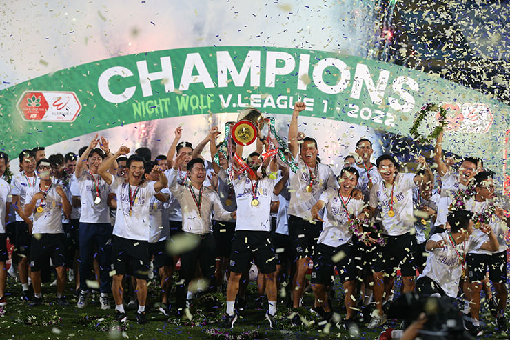 CLB Hà Nội lần thứ 6 vô địch V-League